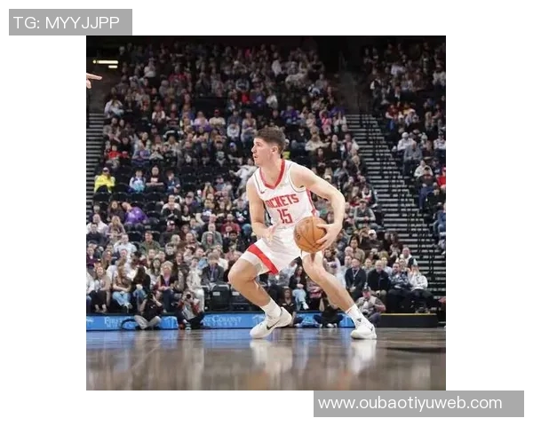 乌度卡坦言防守失误未能有效应对乔治与马卡的身体对抗挑战 乌度卡坦言防守失误未能有效应对乔治与马卡的身体对抗挑战