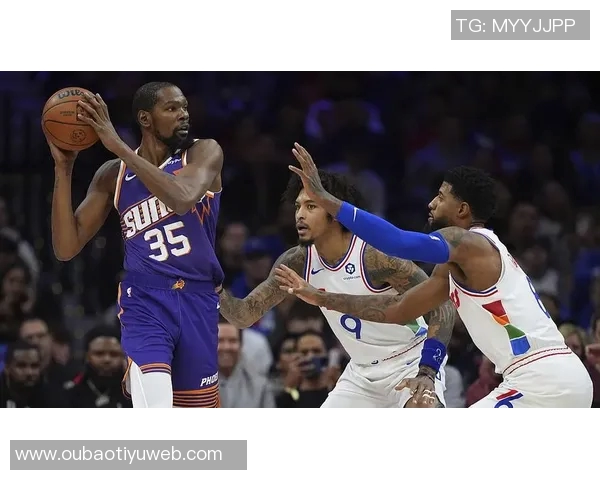 乔治表现平平仅得12分6板2助1断球队需更多支持 乔治表现平平仅得12分6板2助1断球队需更多支持